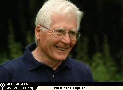 James Lovelock propuso la hip�tesis Gaia, en la cual la Tierra es un organismo o sistema capaz de auto-regulaci�n.