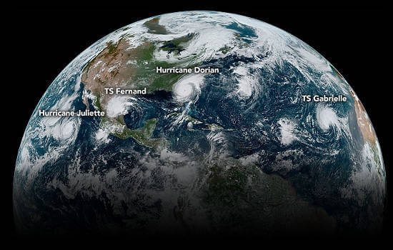 Cuatro huracanes vistos desde el espacio al mismo tiempo