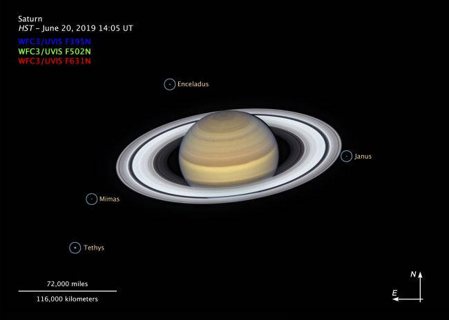 Se pueden apreciar 4 satélites en esta imagen de Saturno