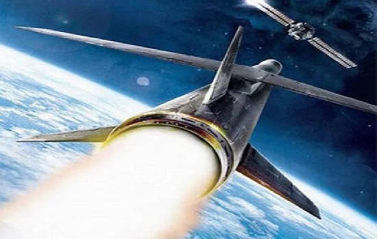 Los astronautas de la ISS debieron refugiarse por los restos de un misil  ruso antisatélites