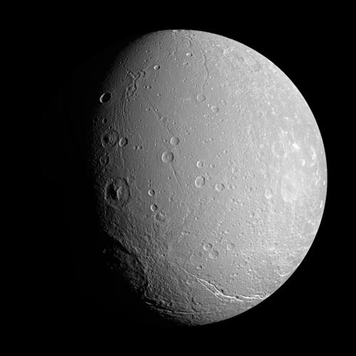 <p>Alta resoluci�n: <a href="http://photojournal.jpl.nasa.gov/catalog/PIA08956" rel="external">PIA08956</a></p>