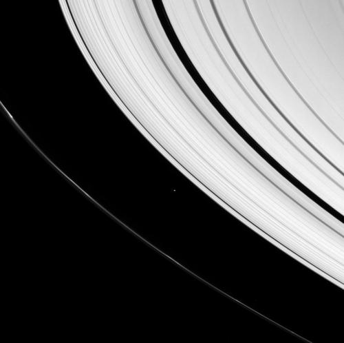<p>Alta resoluci�n: <a href="http://photojournal.jpl.nasa.gov/catalog/PIA08957" rel="external">PIA08957</a></p>