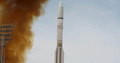 El satélite Echostar 21 lanzado desde baikonur con un Proton-M