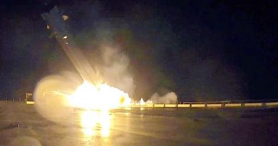 Explosión de un vector de Space X durante aterrizaje